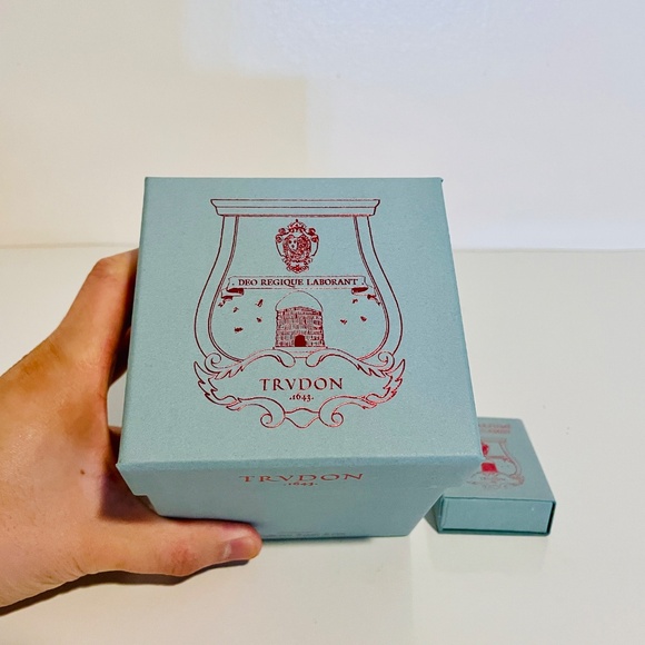 Cire Trudon Trianon Classic Candle 9.5 oz 270 g & Abd El Kader Scented Cameo New - Picture 11 of 12